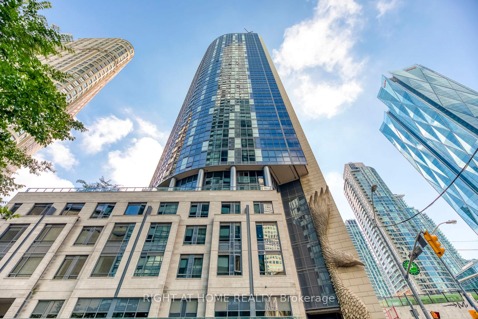 1-the-esplanade-drive-toronto-ontario-c12756592