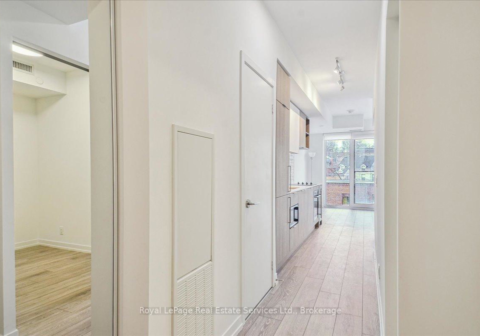2020-bathurst-street-toronto-ontario-c12756600