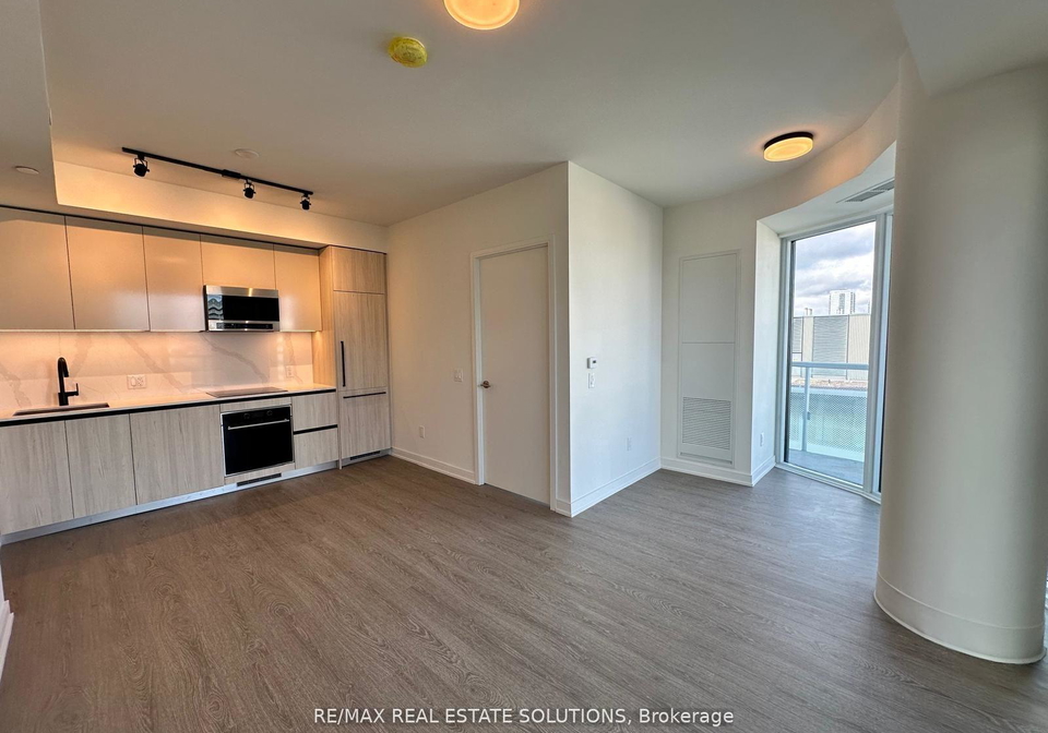 425-front-street-e-toronto-ontario-c12756858