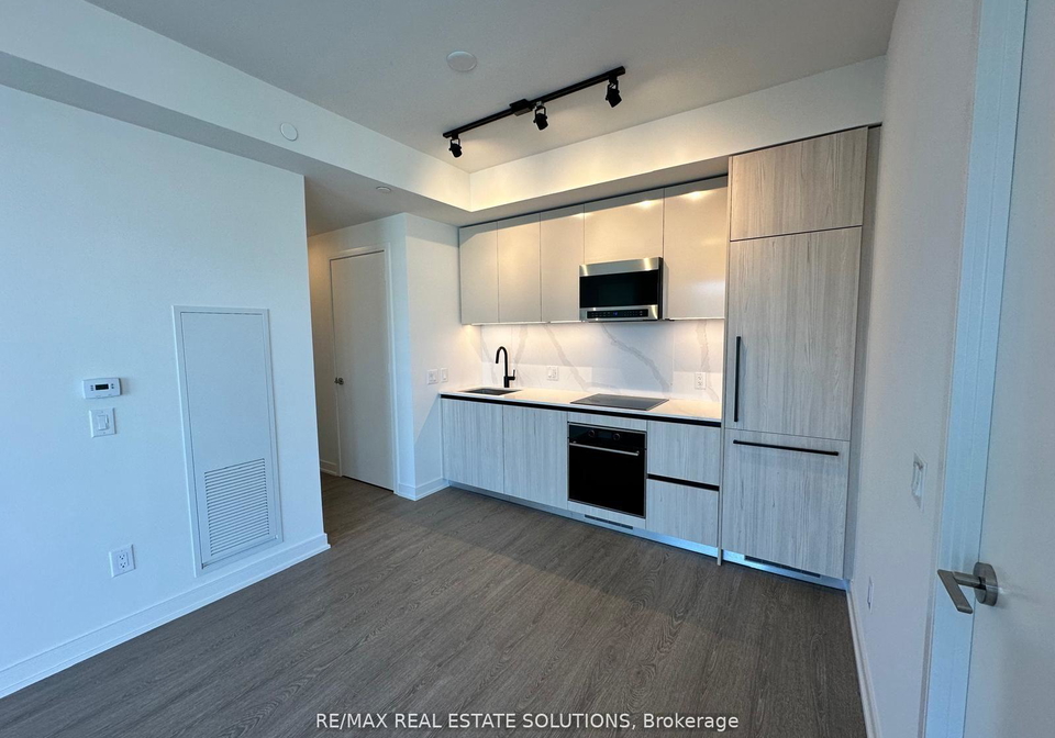 425-front-street-e-toronto-ontario-c12756858