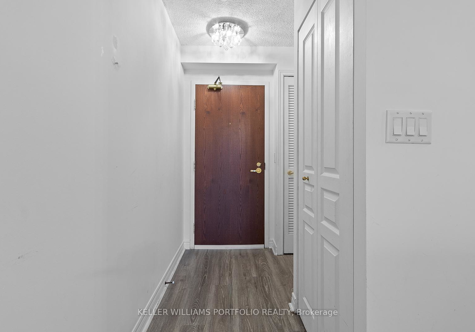 100-hayden-street-toronto-ontario-c12756896