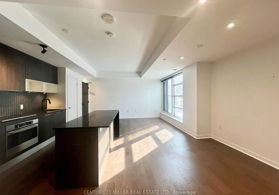 501-adelaide-street-w-toronto-ontario-c12756916