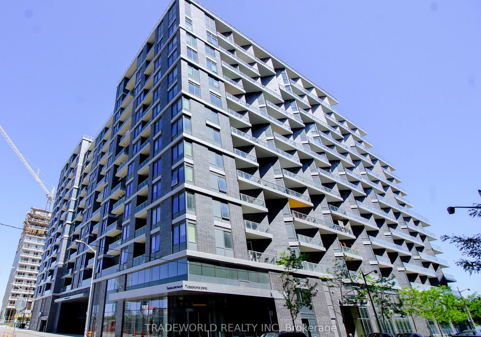 1-edgewater-drive-toronto-ontario-c12757296