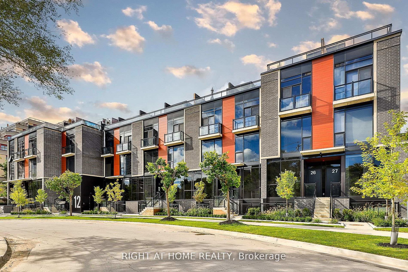 12-dervock-crescent-north-york-ontario-c12757320