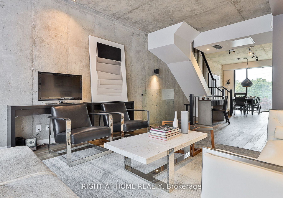 12-dervock-crescent-north-york-ontario-c12757320