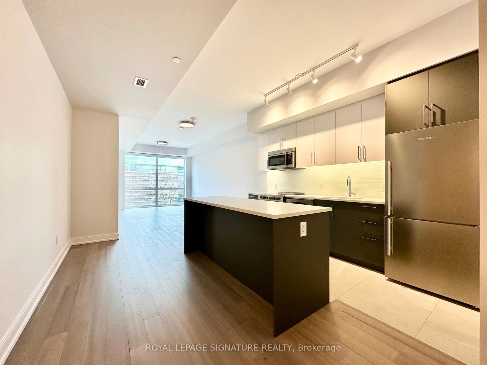 664-spadina-avenue-toronto-ontario-c12757458