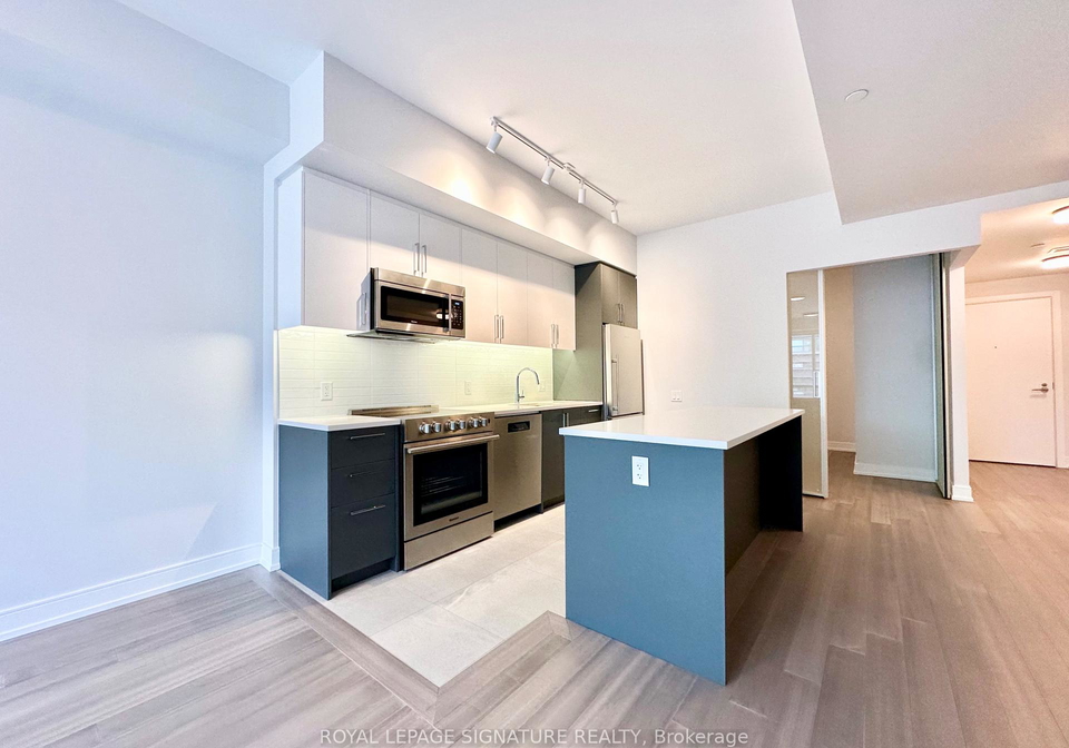 664-spadina-avenue-toronto-ontario-c12757458