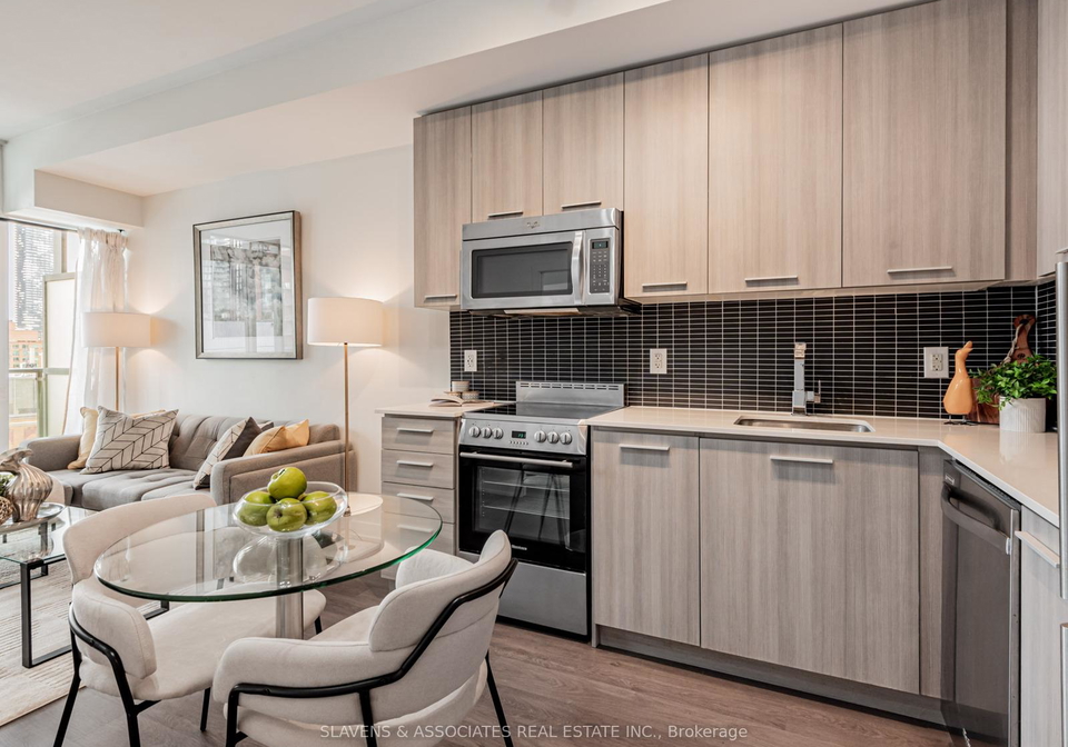 105-george-street-toronto-ontario-c12757620