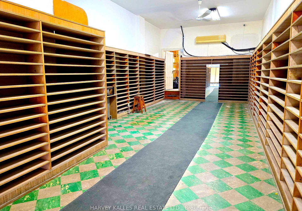 750-queen-street-w-toronto-ontario-c12757656