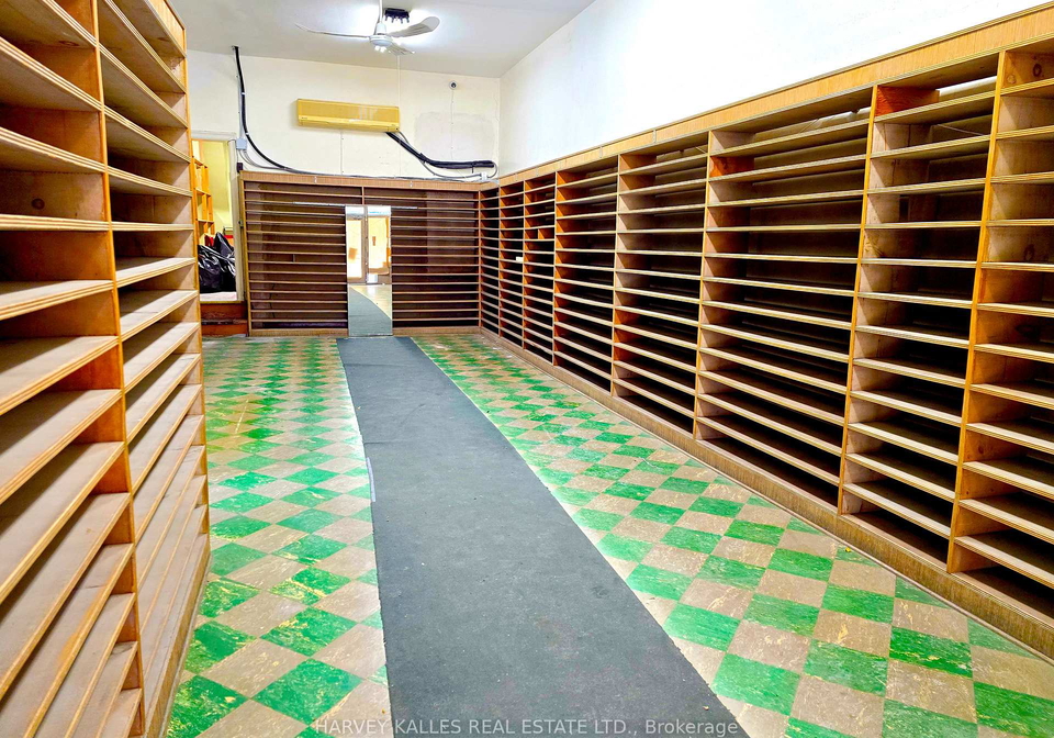 750-queen-street-w-toronto-ontario-c12757656