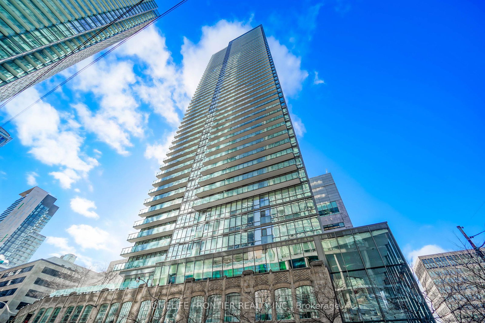 832-bay-street-toronto-ontario-c12757898