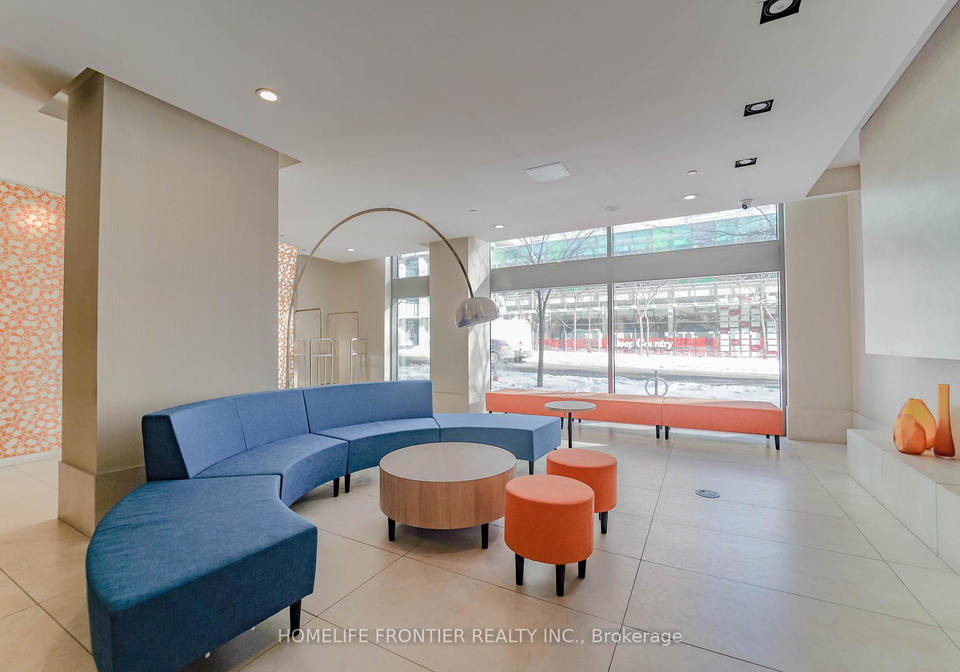 832-bay-street-toronto-ontario-c12757898