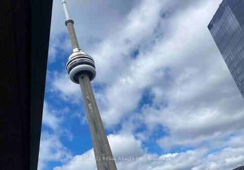 30-grand-trunk-crescent-toronto-ontario-c12758306
