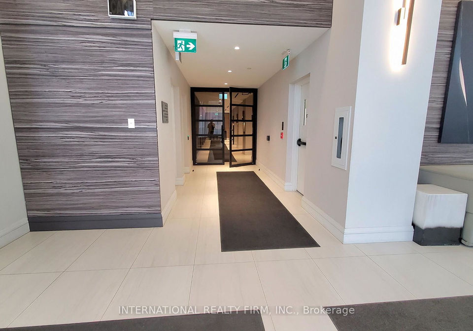 39-roehampton-avenue-toronto-ontario-c12758336
