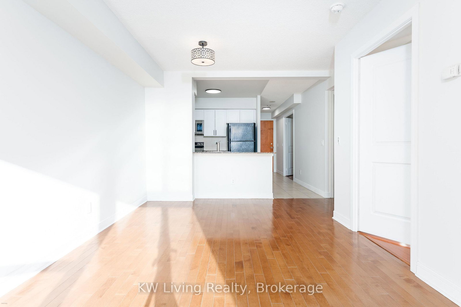 31-bales-avenue-north-york-ontario-c12758358