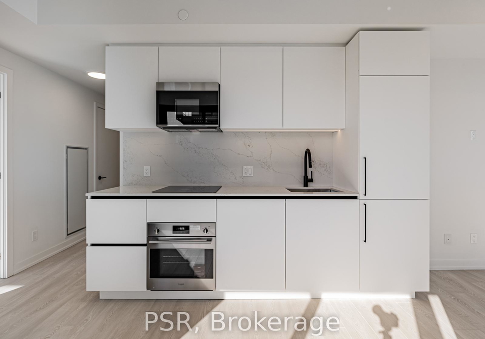 35-parliament-street-toronto-ontario-c12758470