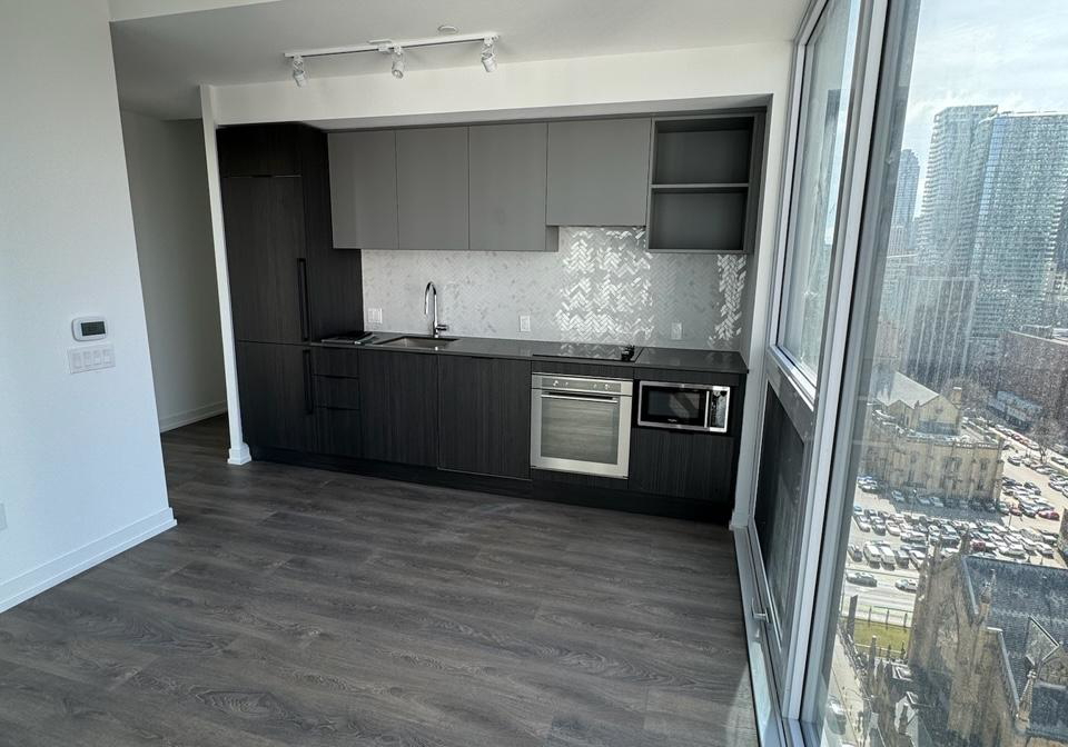 82-dalhousie-street-toronto-ontario-c12758544