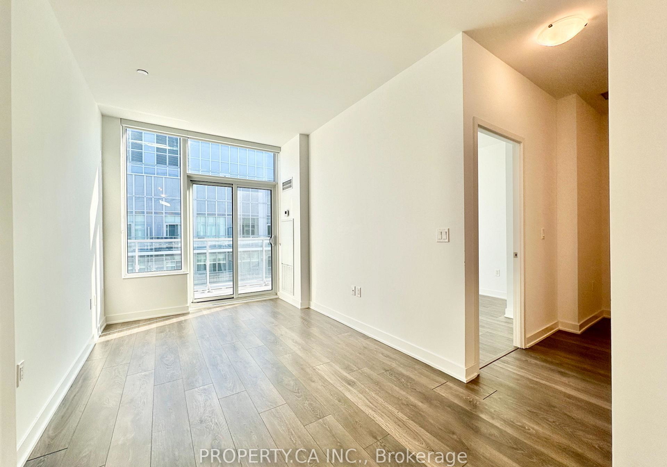 99-broadway-avenue-toronto-ontario-c12758588