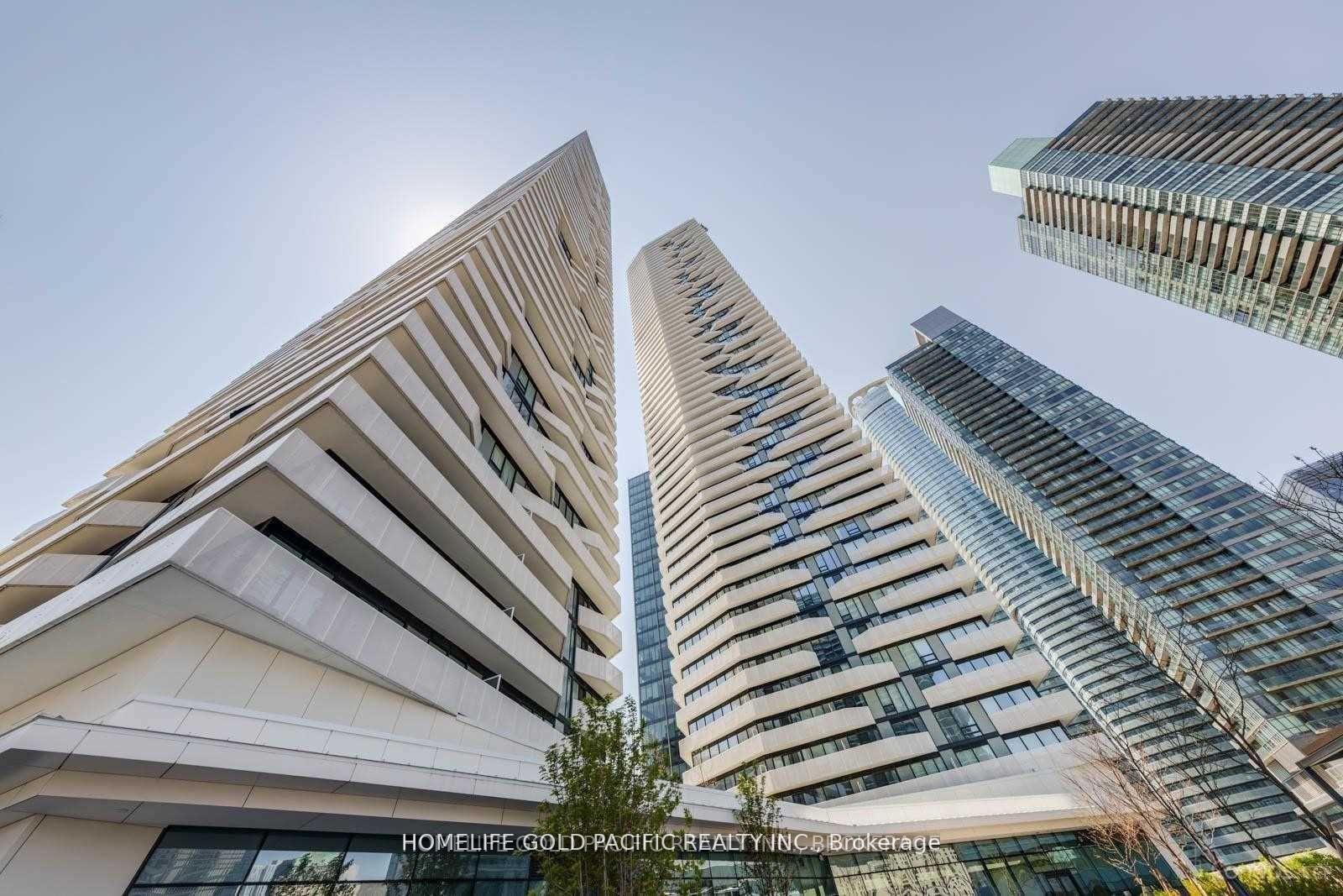 100-harbour-street-toronto-ontario-c12758748