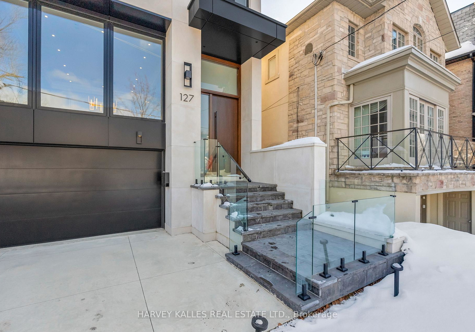127-joicey-boulevard-toronto-ontario-c12758806