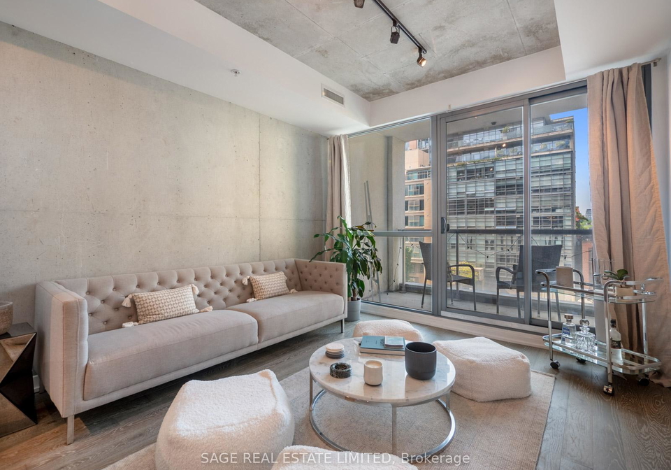 39-brant-street-toronto-ontario-c12758868