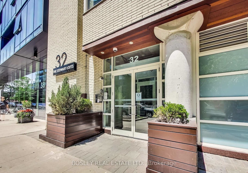 32-stewart-street-toronto-ontario-c12759312