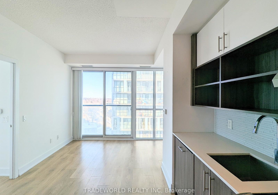 128-fairview-mall-drive-north-york-ontario-c12759430