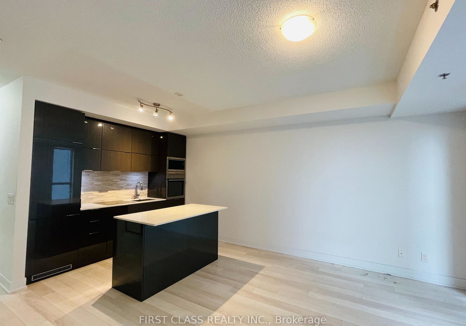 318-richmond-street-w-toronto-ontario-c12759518