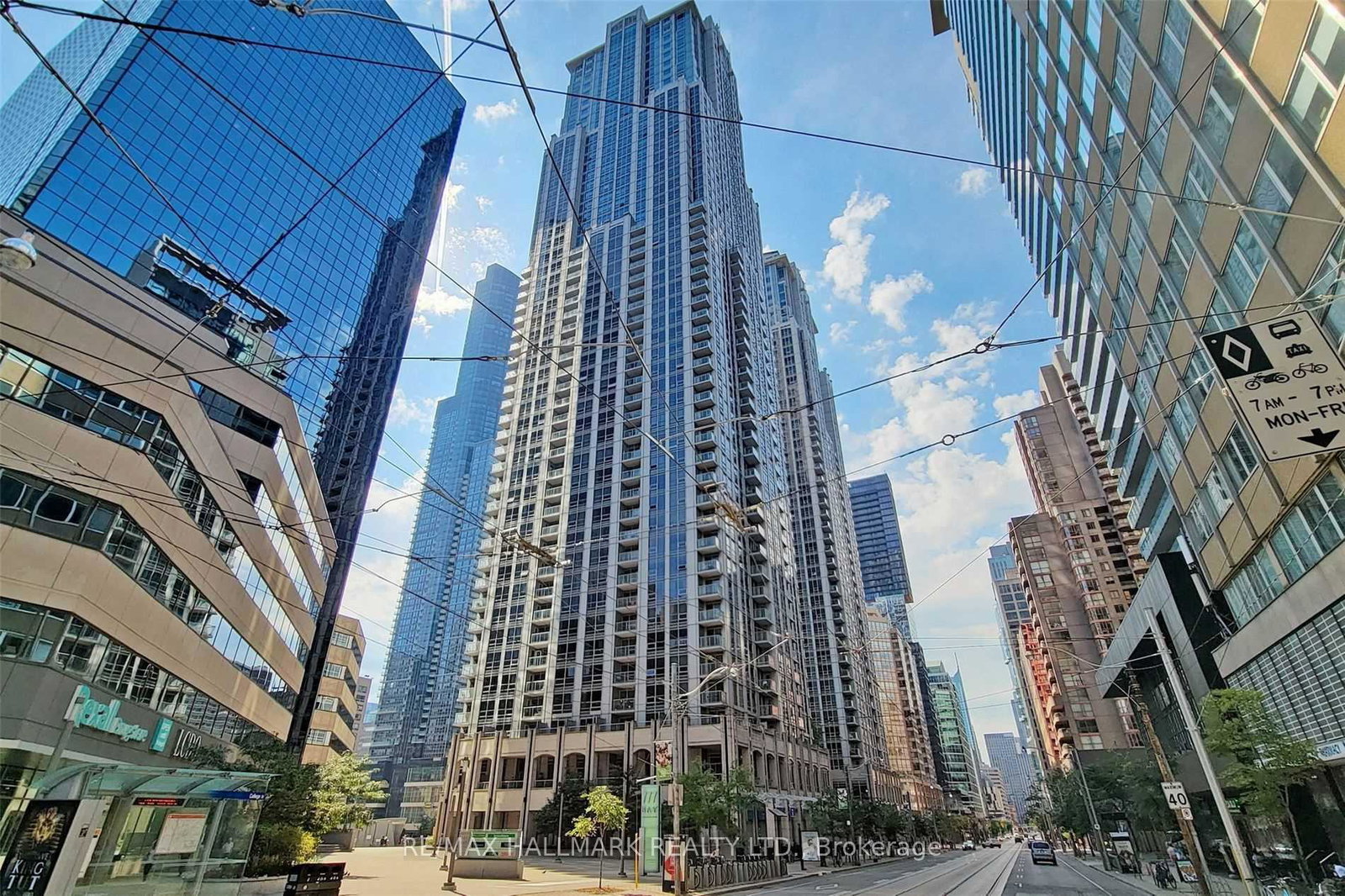 736-bay-street-toronto-ontario-c12759604