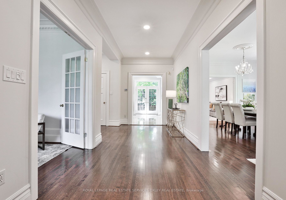 121-roxborough-drive-toronto-ontario-c12759660