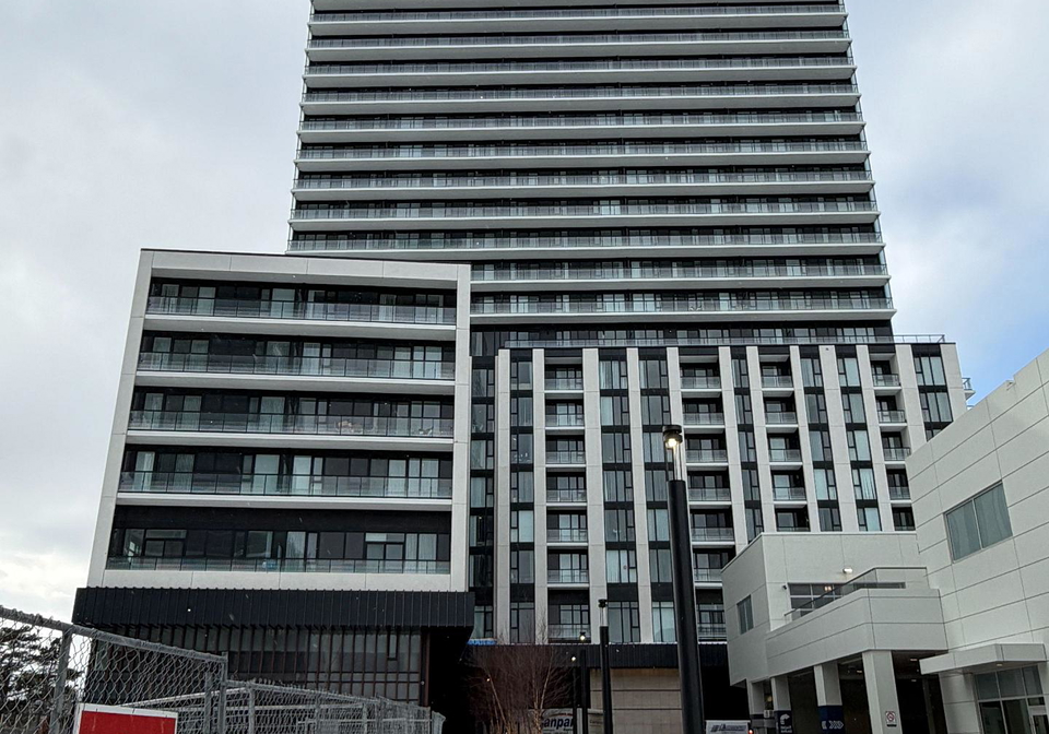 5858-yonge-street-toronto-ontario-c12759946