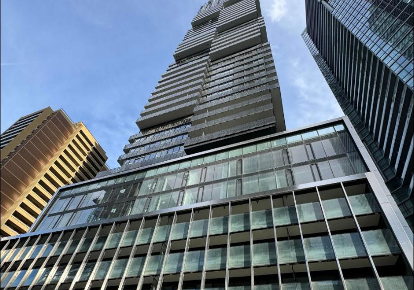 55-charles-street-e-toronto-ontario-c12759984