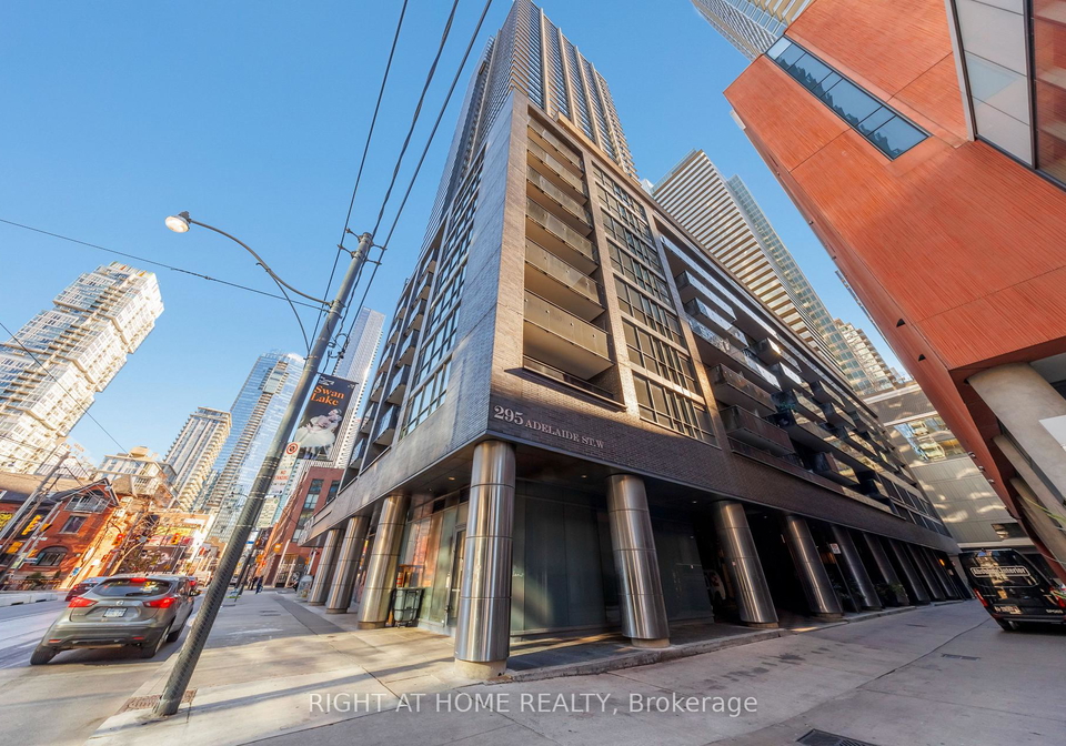 295-adelaide-street-w-toronto-ontario-c12760036