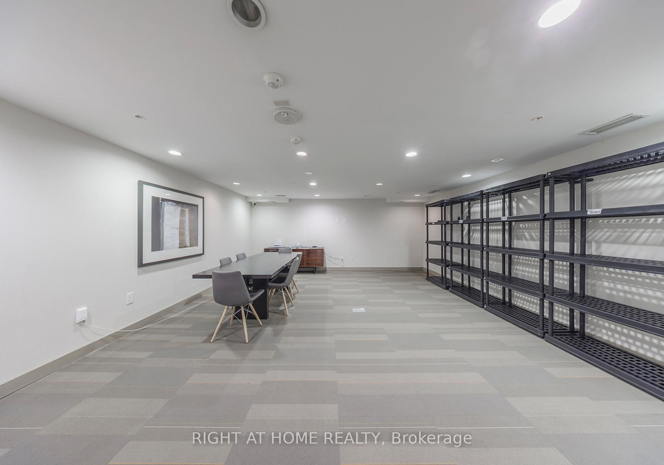 295-adelaide-street-w-toronto-ontario-c12760036
