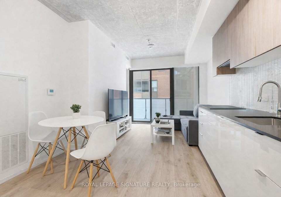 161-roehampton-avenue-toronto-ontario-c12760054