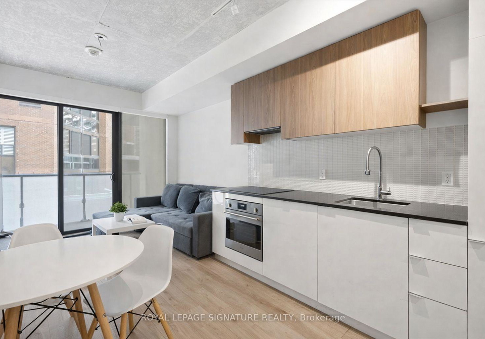 161-roehampton-avenue-toronto-ontario-c12760054