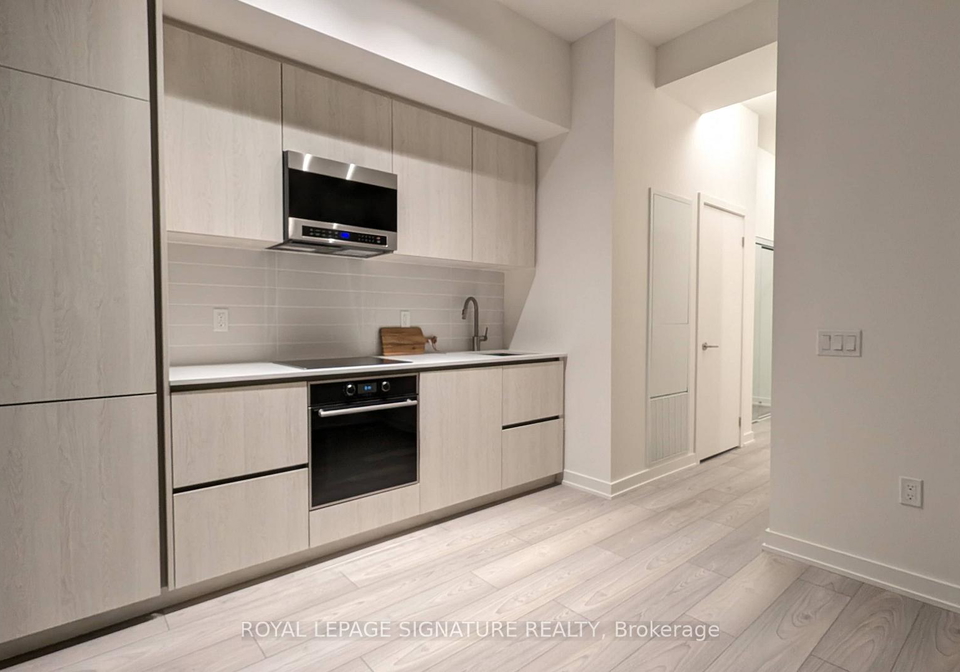 120-broadway-avenue-toronto-ontario-c12760084