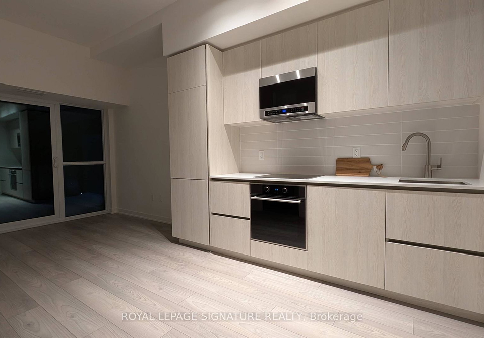 120-broadway-avenue-toronto-ontario-c12760084