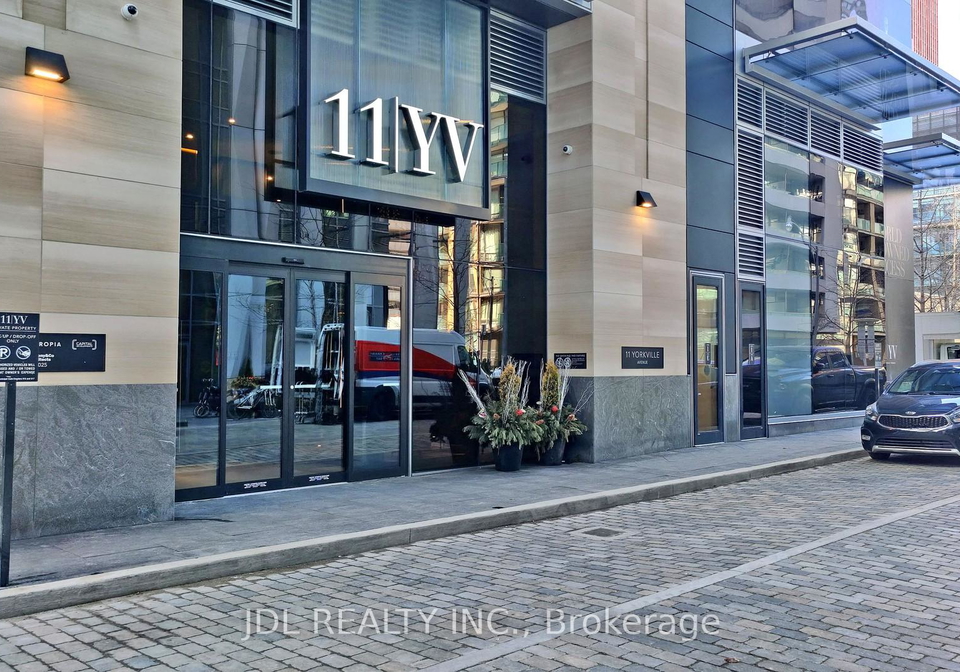 11-yorkville-avenue-toronto-ontario-c12760194