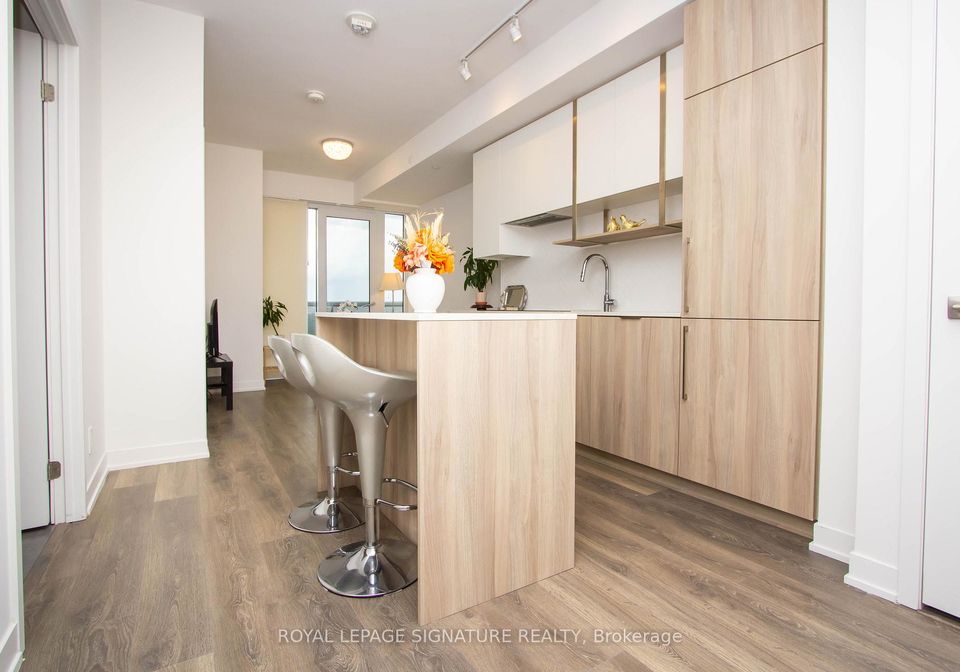 15-holmes-avenue-north-york-ontario-c12760234