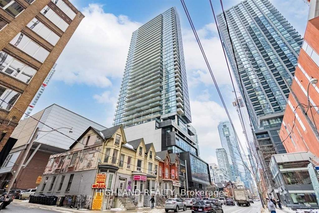 290-adelaide-street-w-toronto-ontario-c12760766