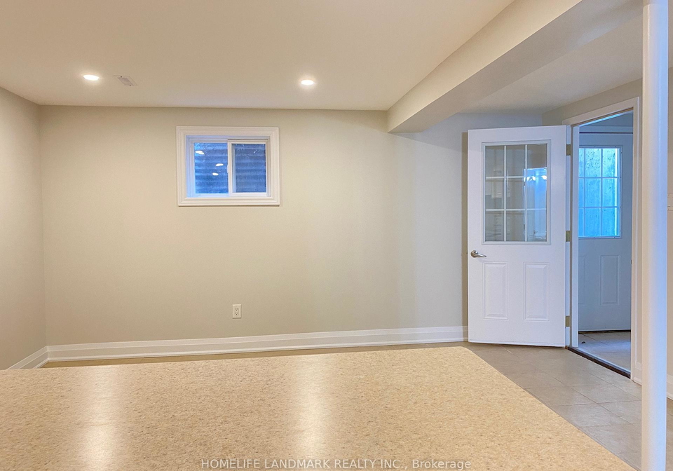 55-leacock-crescent-north-york-ontario-c12760860