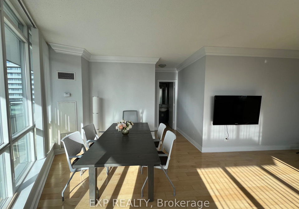 60-byng-avenue-north-york-ontario-c12760926