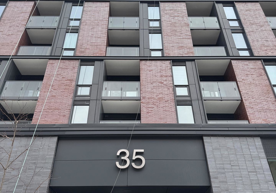 35-parliament-street-toronto-ontario-c12761218