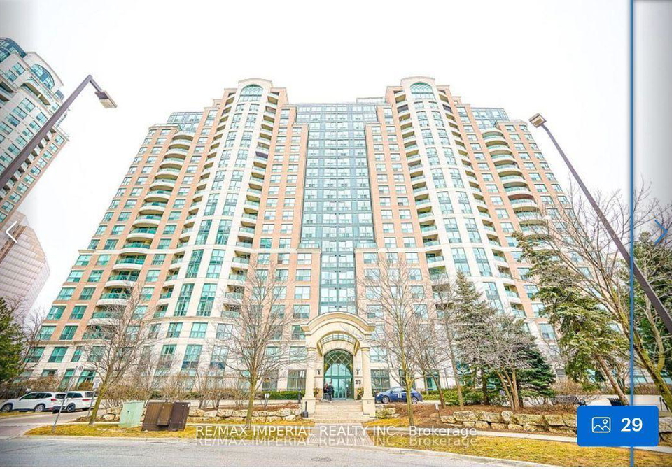 23-lorraine-drive-toronto-ontario-c12761264