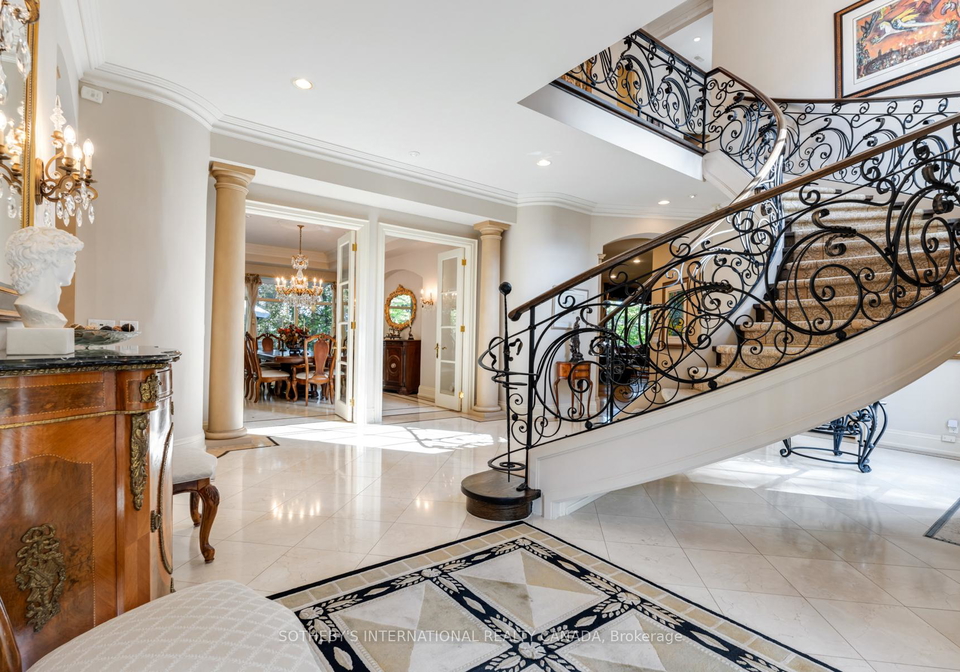 338340-riverview-drive-north-york-ontario-c12761820