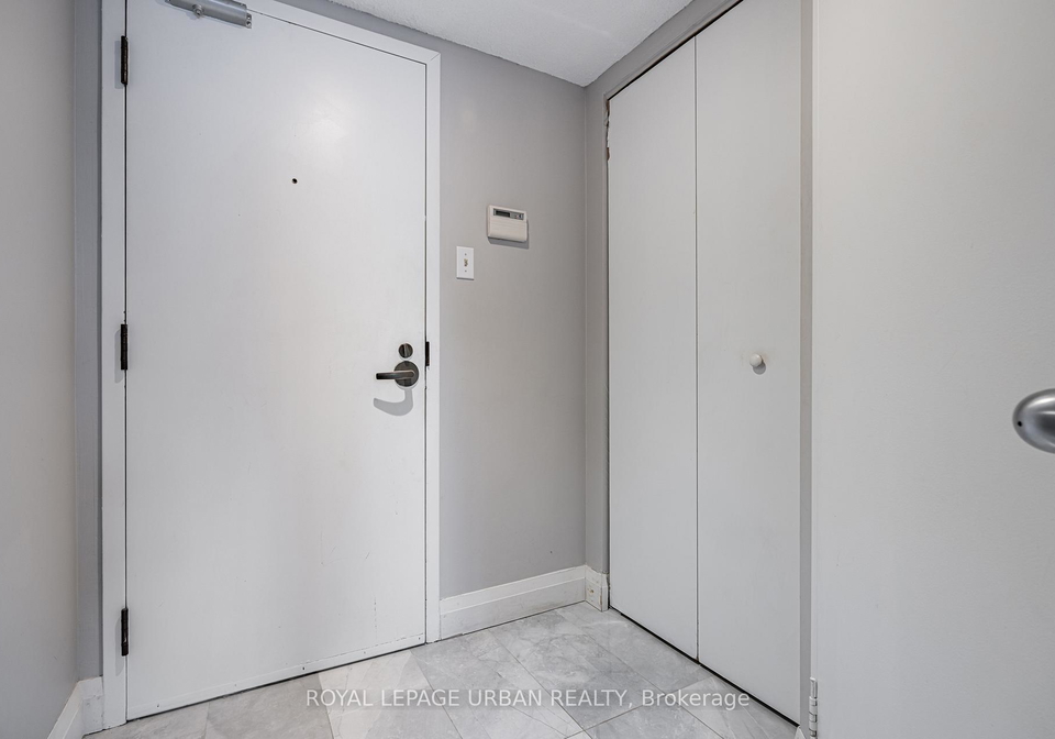 25-maitland-avenue-toronto-ontario-c12761834