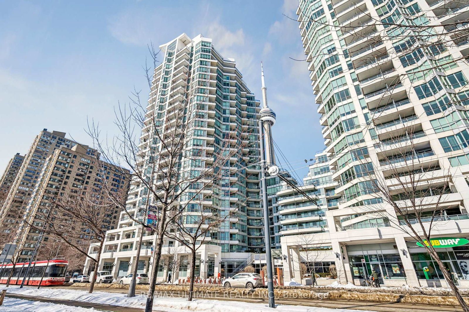 230-queens-quay-w-toronto-ontario-c12762024