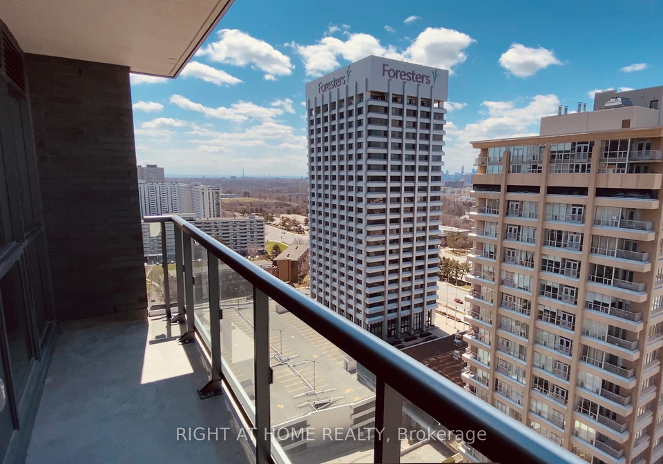 6-sonic-way-east-york-ontario-c12762200