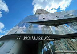 11-wellesley-street-toronto-ontario-c12762468